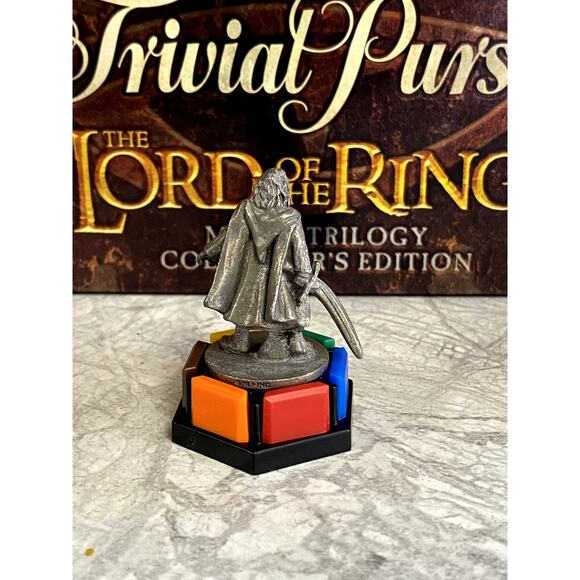 Lord of the Rings Trivial Pursuit Replacement Piece - Aragorn - Picture 4 of 4
